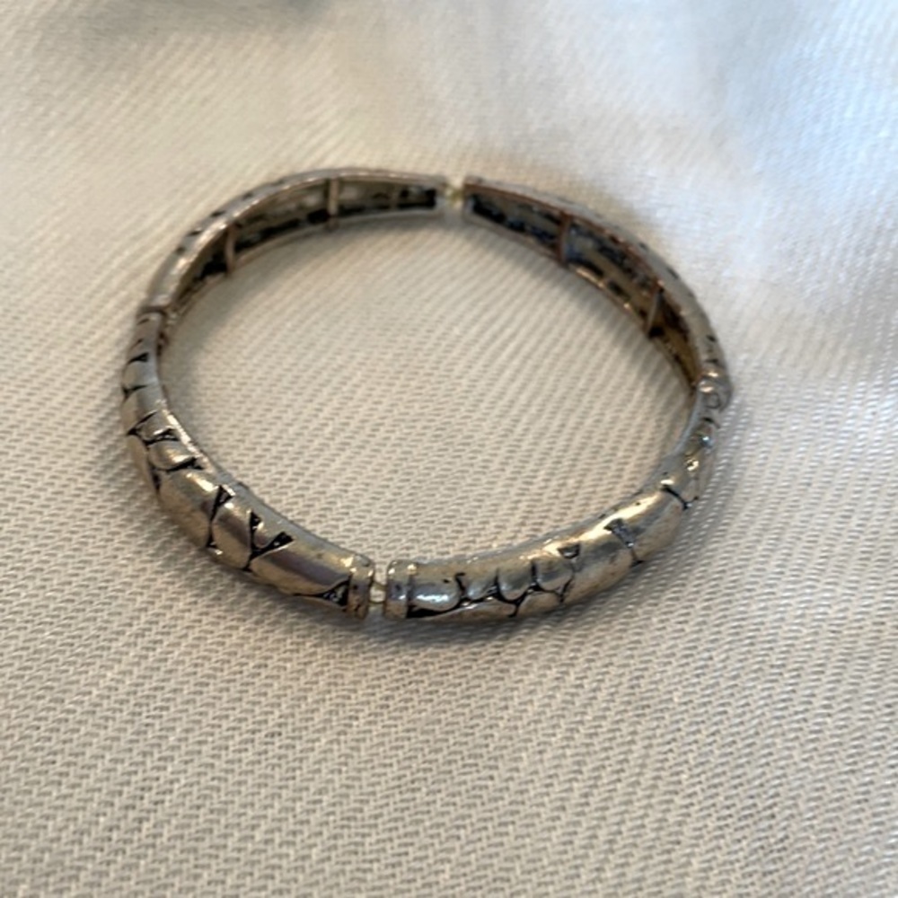 Lia Sophia bracelet